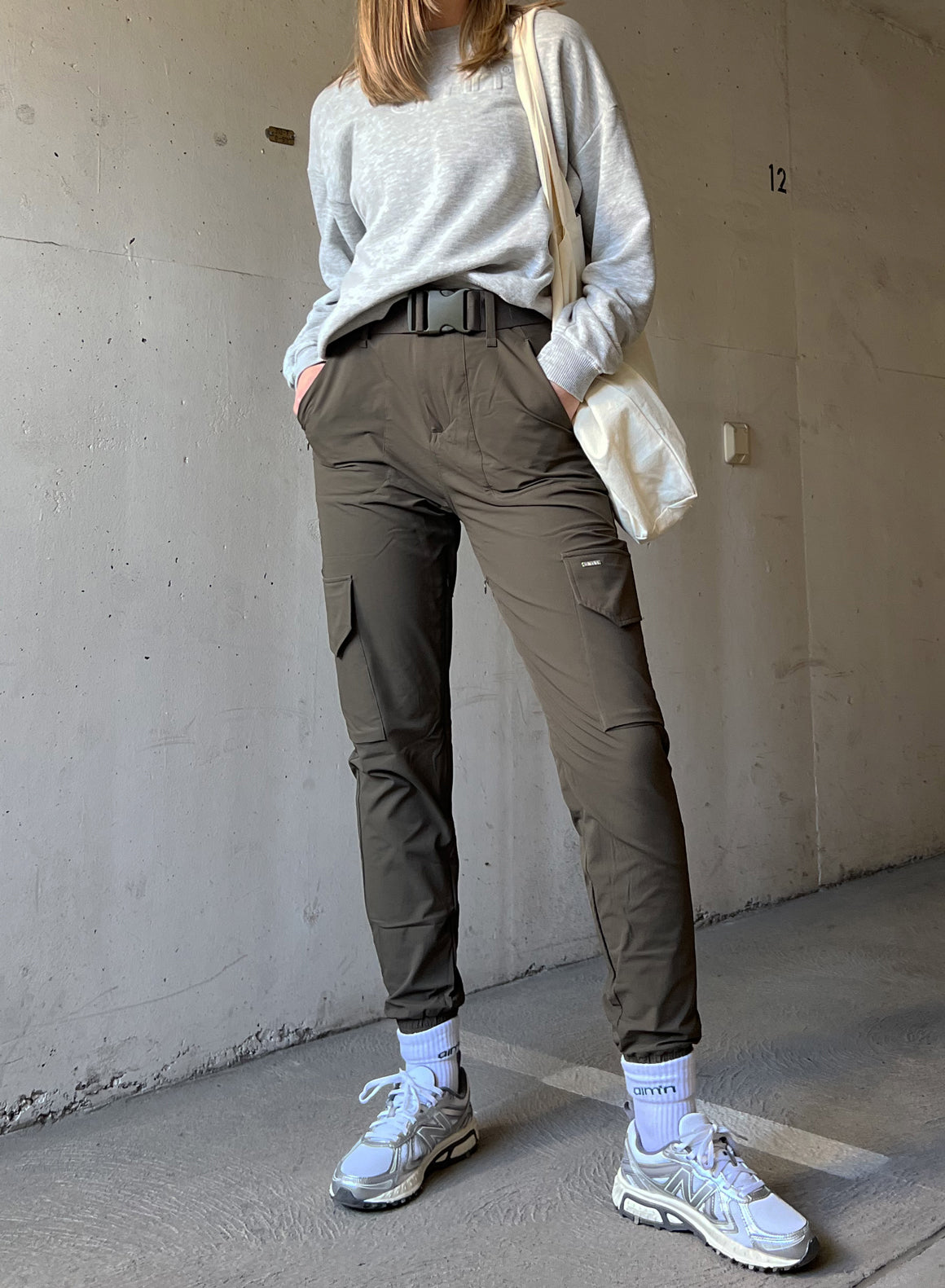 Stefanni Cargo Pants Beige